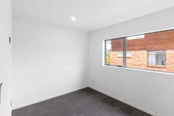 40c Estuary Road, Weymouth