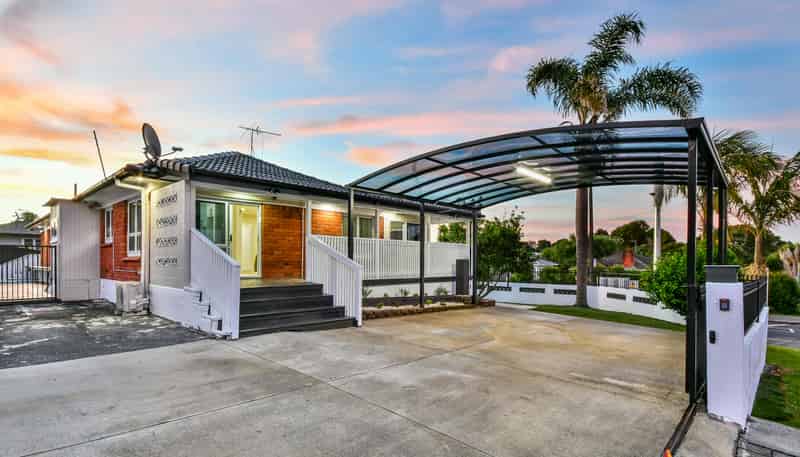 27 Thompson Terrace, Manurewa