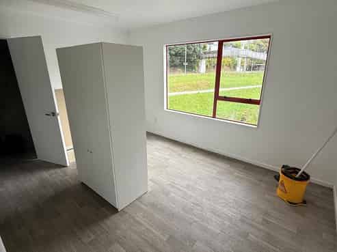 The Perfect Unit on Kenepuru Drive