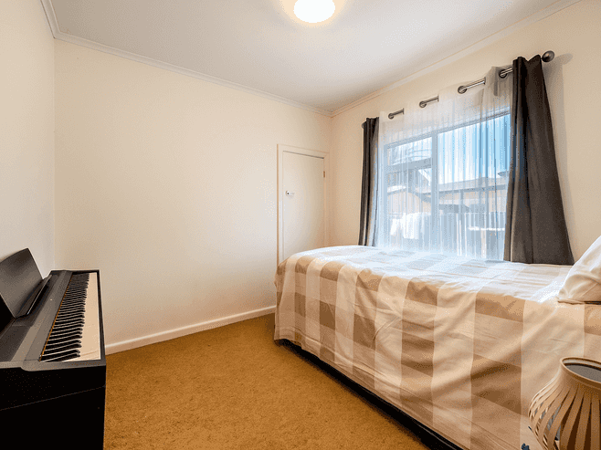 714b Murdoch Road East, Akina