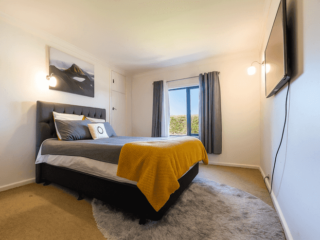 714b Murdoch Road East, Akina