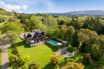 69 Turntable Hill Road, Whakamarama