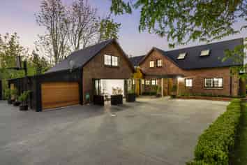 69 Turntable Hill Road, Whakamarama