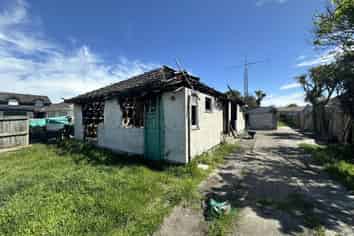 104 Estuary Road, South New Brighton