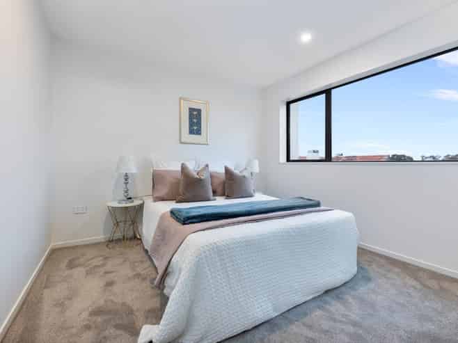 3/258 Lake Road, Takapuna