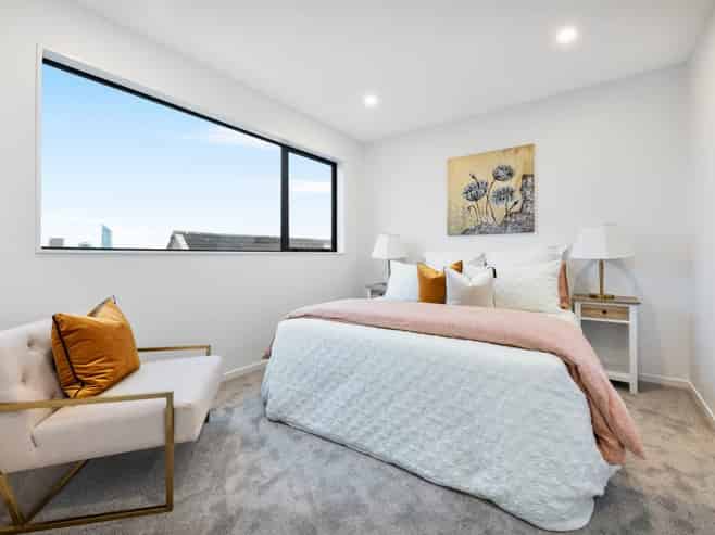 3/258 Lake Road, Takapuna