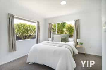 5 Pimlico Place, Newlands