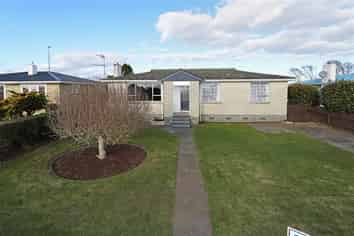 82 Waihi Road, Hawera