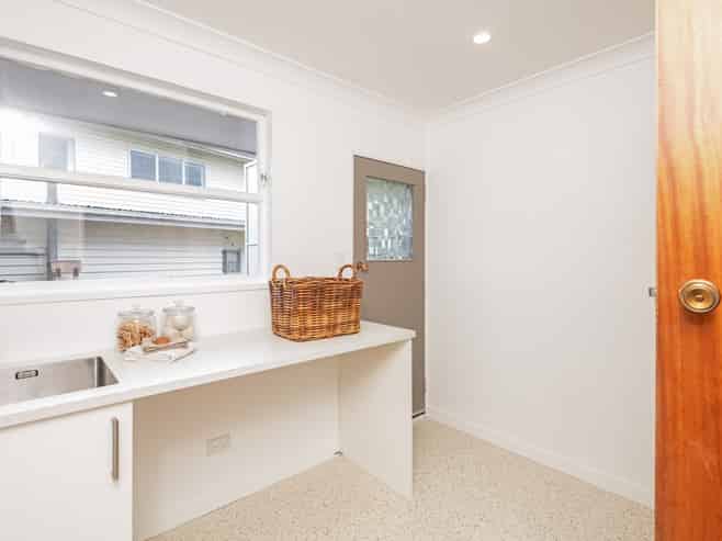 6 Anaru Place, Awapuni