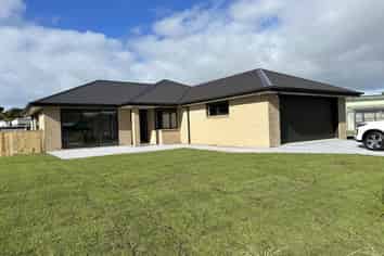 79 Ata Mahina Way, Ruakaka