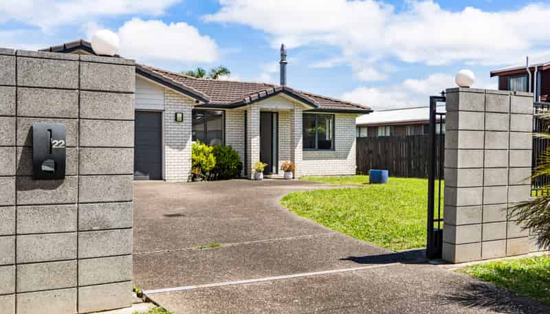 22 Waimai Avenue, Weymouth