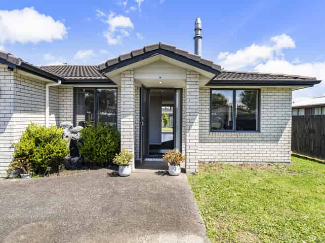 22 Waimai Avenue, Weymouth
