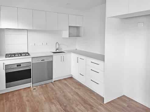 3/12 Mana Avenue, Titahi Bay