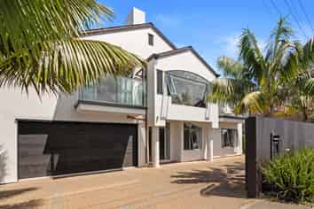 1/14 Inga Road, Milford