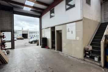 Auto / Workshop Space - Ryan Place