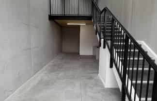 Versatile 65sqm Unit - Perfect for Business