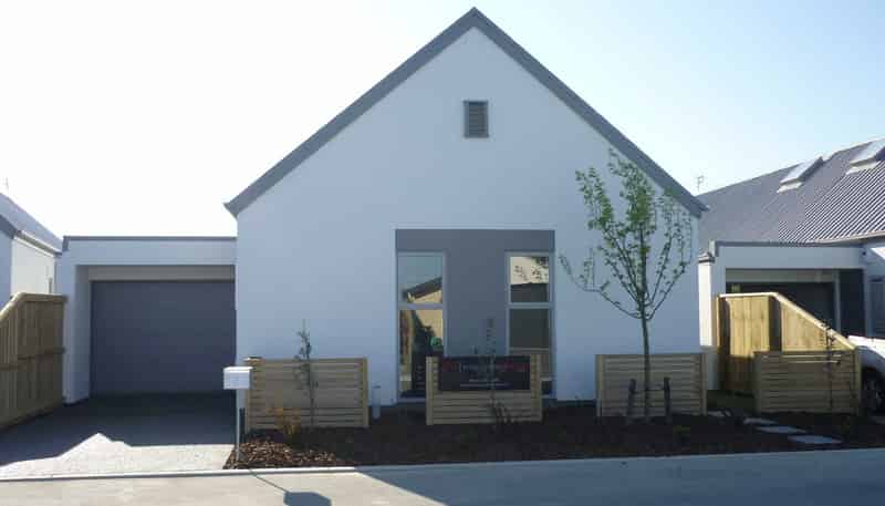 9 Famille Close, Yaldhurst