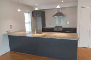 9 Famille Close, Yaldhurst