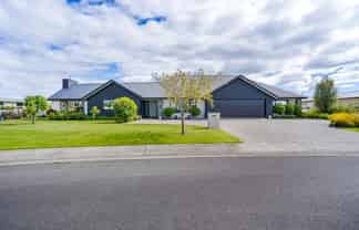 28 Talboys Drive, Winton
