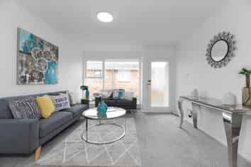 2/295A Blockhouse Bay Road, Avondale