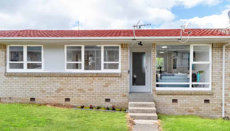 2/295A Blockhouse Bay Road, Avondale