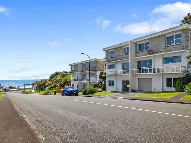 27B Port View Crescent, Moturoa