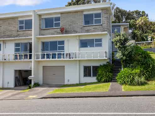 27B Port View Crescent, Moturoa