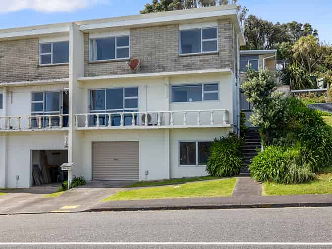 27B Port View Crescent, Moturoa