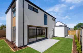 2/5 Patrick Street, Saint Albans