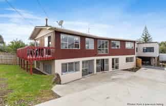 16 Manuka Road, Glenfield