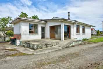 2 Blampied Street, Mataura