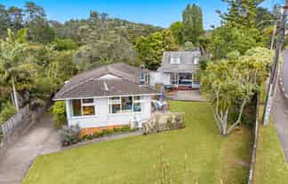 156 Godley Road, Titirangi