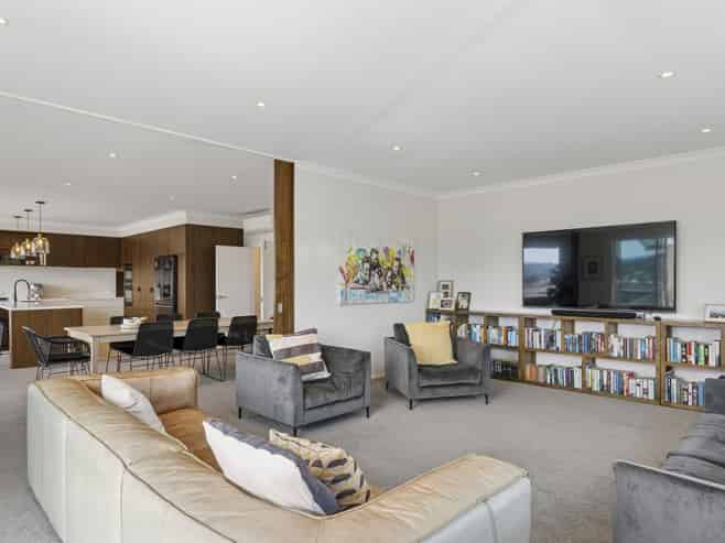 6 Spylaw Street, Maori Hill