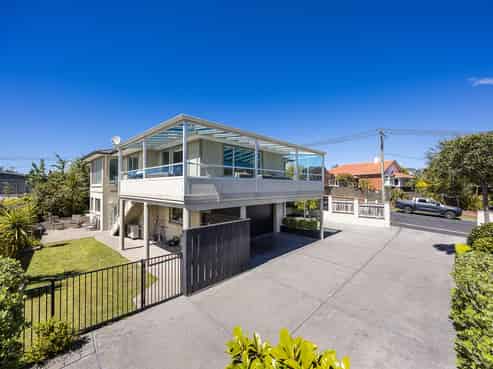 6 Spylaw Street, Maori Hill