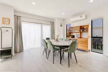 5 Kearns Drive, Hobsonville