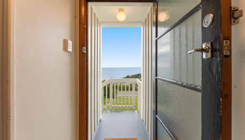 50 Aberdeen Road, Saint Clair