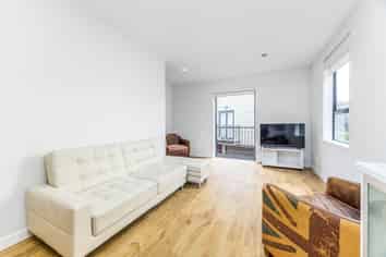 1/70 Randolph Street, Eden Terrace