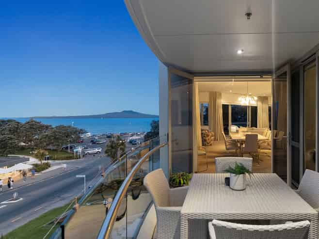 PB/7 The Promenade, Takapuna