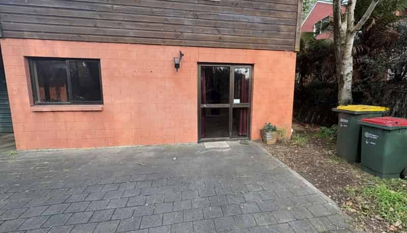 2/4A Spencer Place, Merrilands