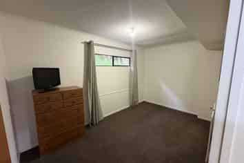 2/4A Spencer Place, Merrilands