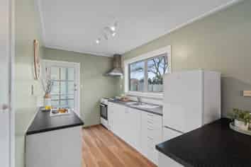 A/53  Melbourne Street, Windsor