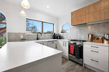 50 Chedworth Avenue, Chedworth