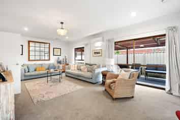 50 Chedworth Avenue, Chedworth