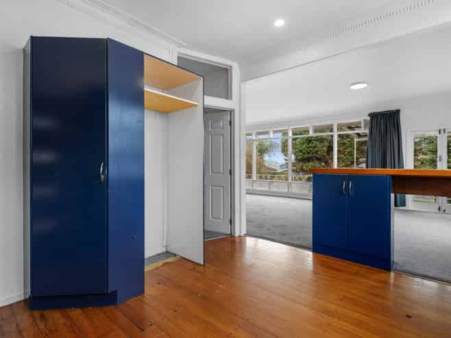 11 Kowhai Street , Glenholme