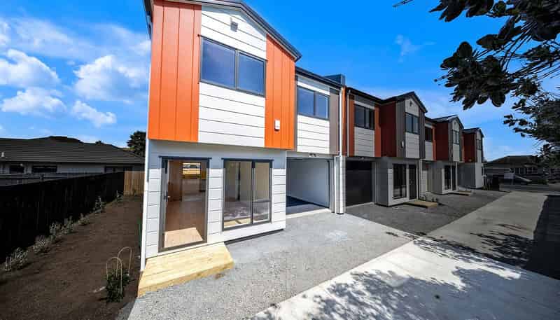 51 Manuroa Road, Takanini