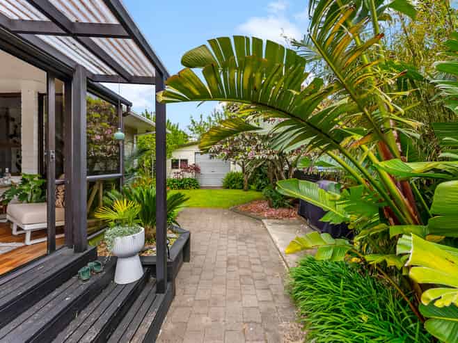 15 Lantana Avenue, Bell Block