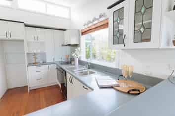 16 City View Grove, Harbour View