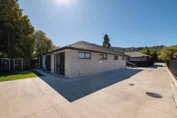 6B Upland Road, Western Heights