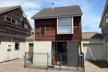 3/625 Grey Street, Hamilton East