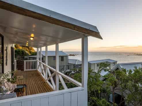 2B Happy Valley Road, Owhiro Bay